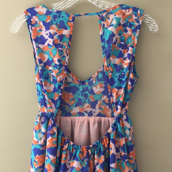 💖 Millau Open Back Empire Waist Dress 💖 - Picture 2 of 4